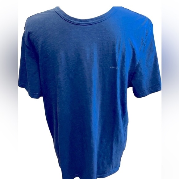Calvin Klein Tee Shirt Cobalt Blue Logo Short Sleeve Men's size Medium - Picture 1 of 9